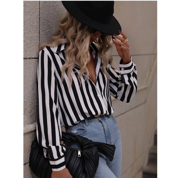 Vertical Stripes Black and White Collar Shirt Button Down - Picture 3 of 16